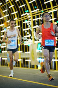 BIB: 1516, 40982
                            <button type="button" onclick="openModal(22809240)" class="btn btn-primary btn-sm float-right btn-popup" data-toggle="modal" data-target=".modal-high-quality">
                        <i class="fas fa-shopping-cart"></i> Add to Cart
                    </button>
                                            <button type="button" onclick="isThisMe(22809240, true)" class="btn btn-success btn-sm float-right btn-popup btn-isme hidden" data-toggle="tooltip" data-placement="bottom" title="นี่คือรูปของคุณใช่ไหม คลิกที่นี่เพื่อเอาเข้าอัลบั้ม">
                        <i class="fas fa-plus"></i> Add to album
                    </button>
                    <button type="button" onclick="isThisMe(22809240, false)" class="btn btn-warning btn-sm float-right btn-popup btn-isnotme hidden">
                        <i class="fas fa-ban"></i> Remove from album
                    </button>